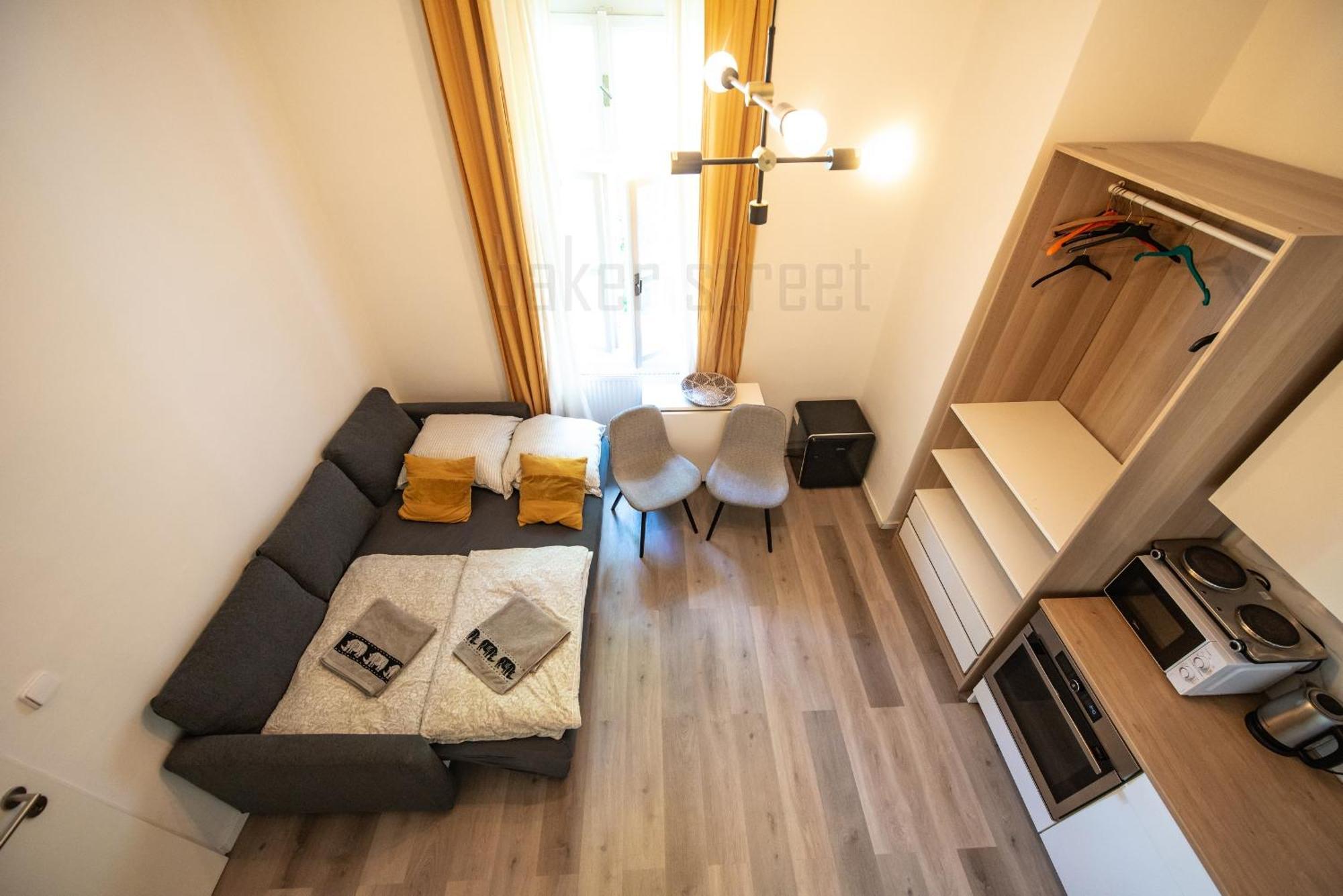 Storey Apartment Close To Metro Palmovka Prague Exterior photo